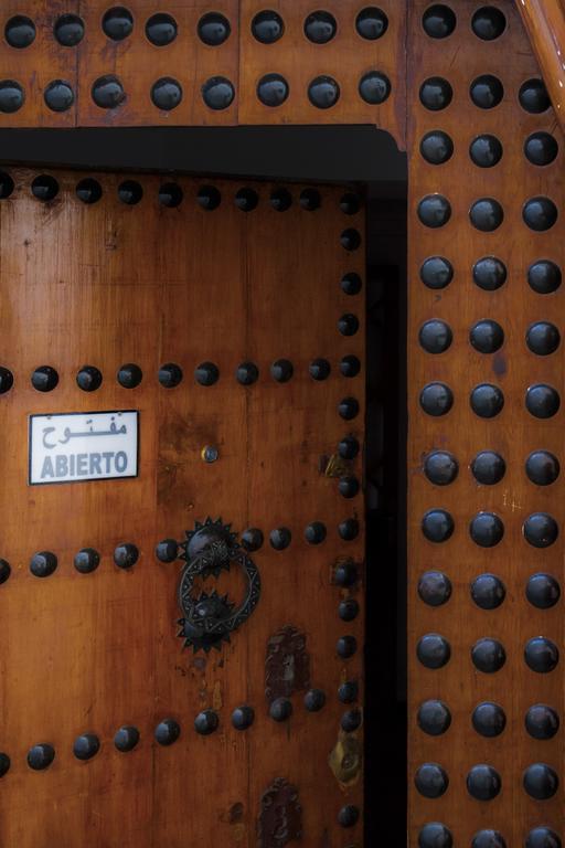 ホテル ブランコ リヤド Tétouan エクステリア 写真